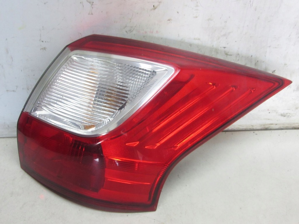 Ford Original Rücklicht Hinten Rechts Für C-MAX Mk2 & Grand C-MAX - Teilenummer 2006162