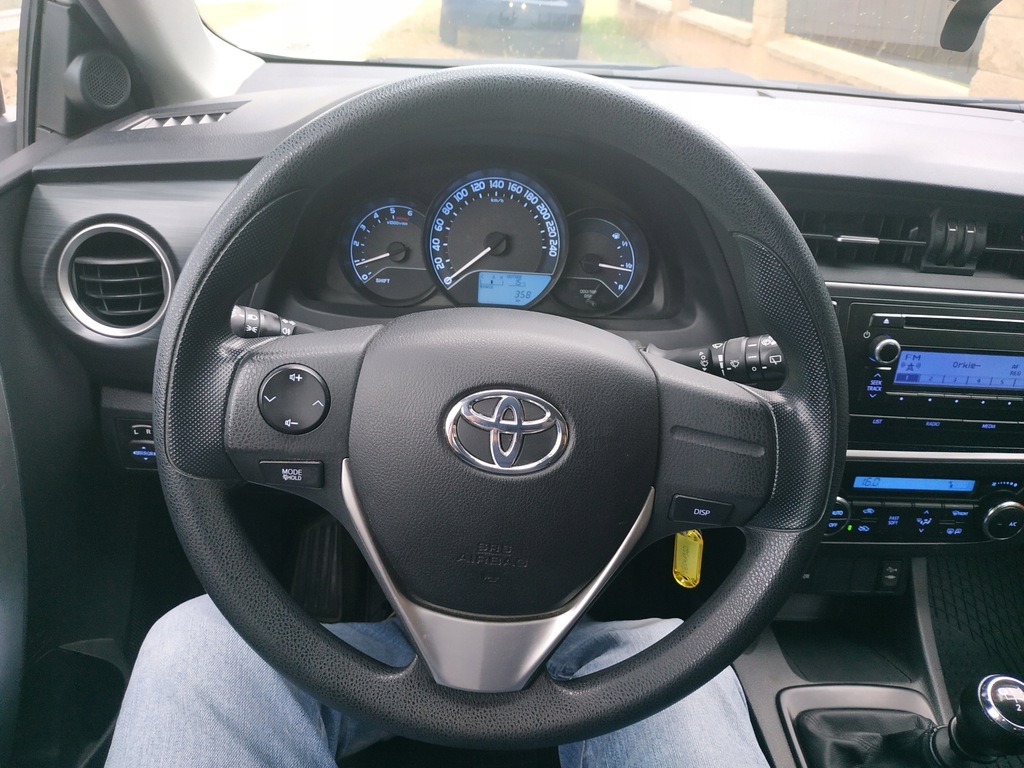 Toyota AURIS II 1.4 D 4D Oryg LAKIER, 2014/15r