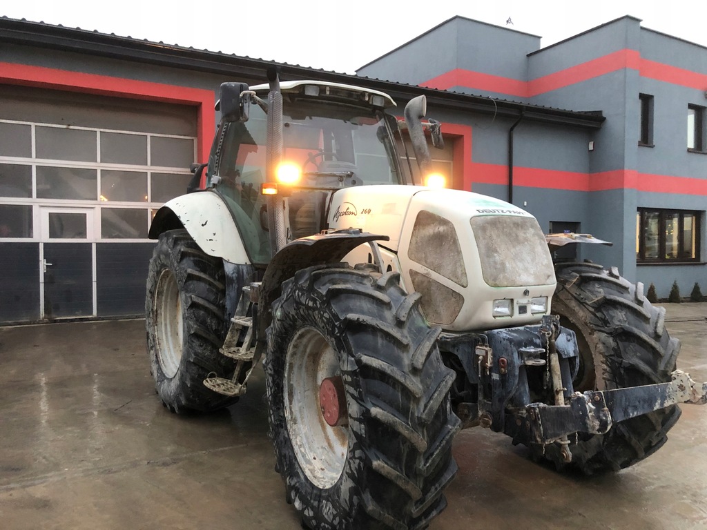 Traktor Deutz-Fahr Agrotron 260 z 2005 Super Stan