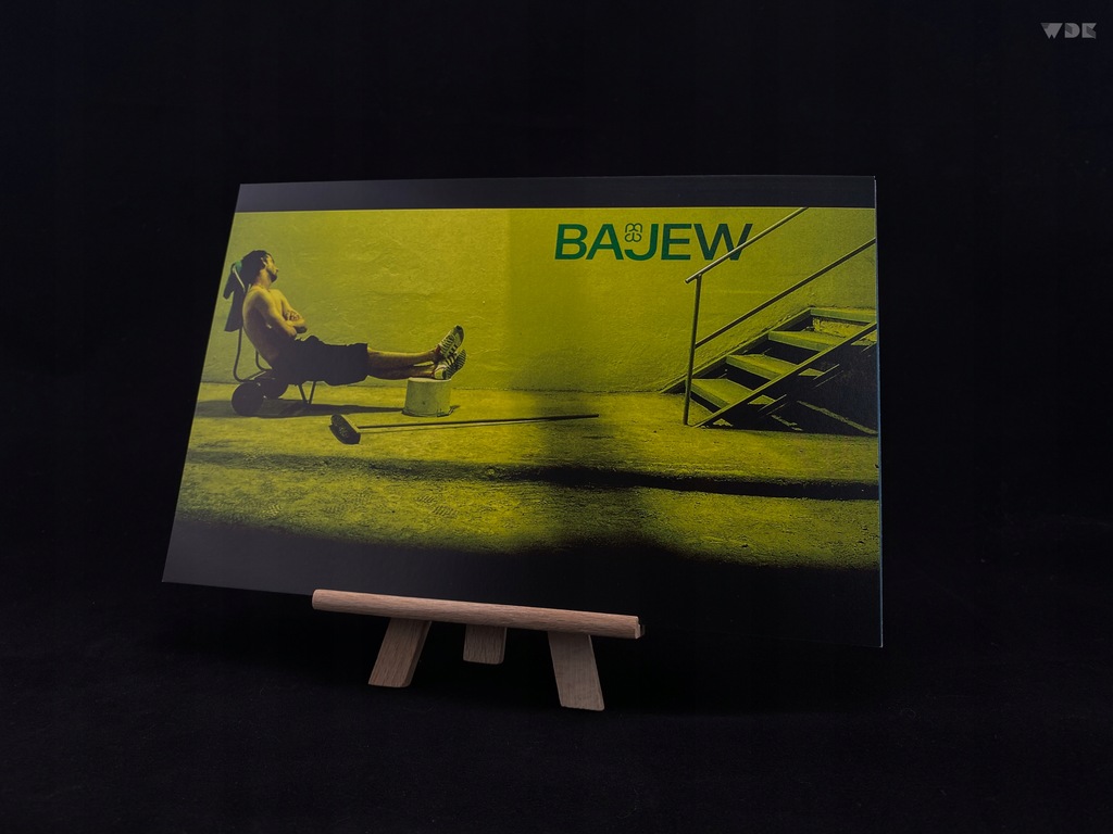 Unikatowy kalendarz z fotografiami Pawła Bajewa