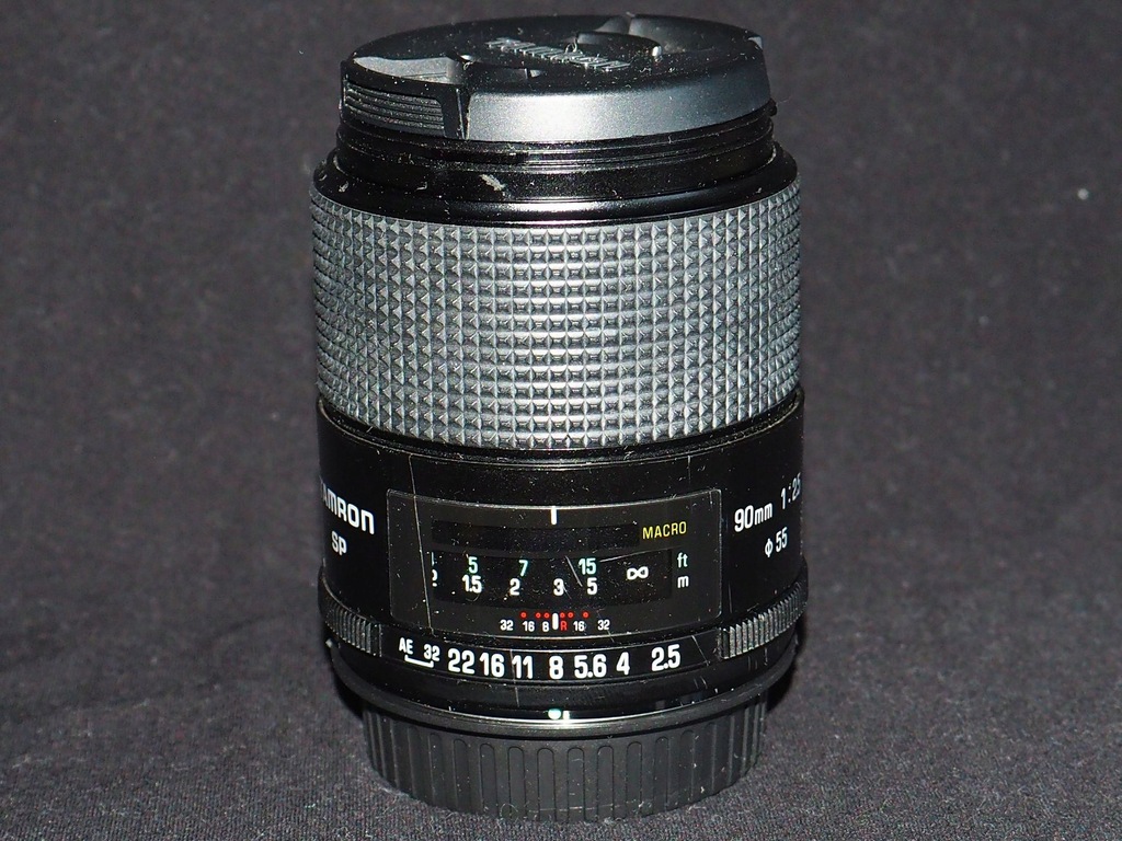 Obiektyw Tamron SP 90mm f2.5, model 52BB.