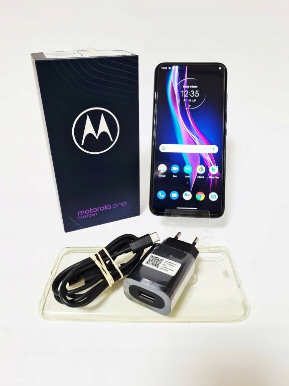 TELEFON MOTOROLA ONE FUSION+ ZESTAW