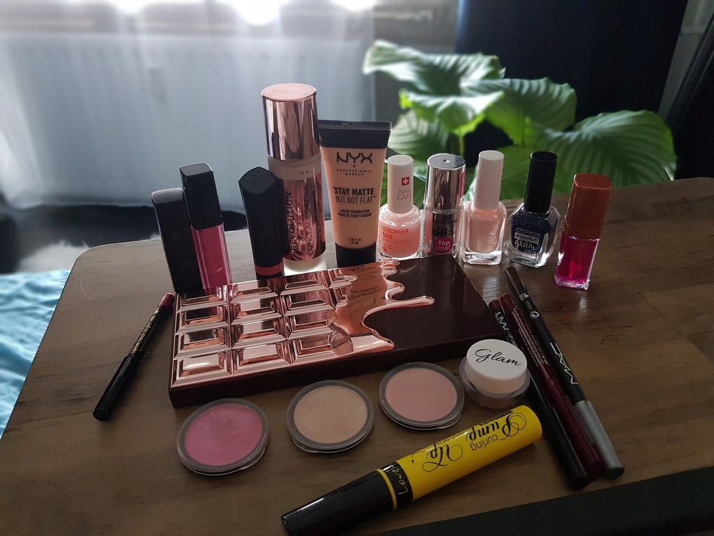 paka kosmetykow mac,rimmel,nyx,kiko,glamshop