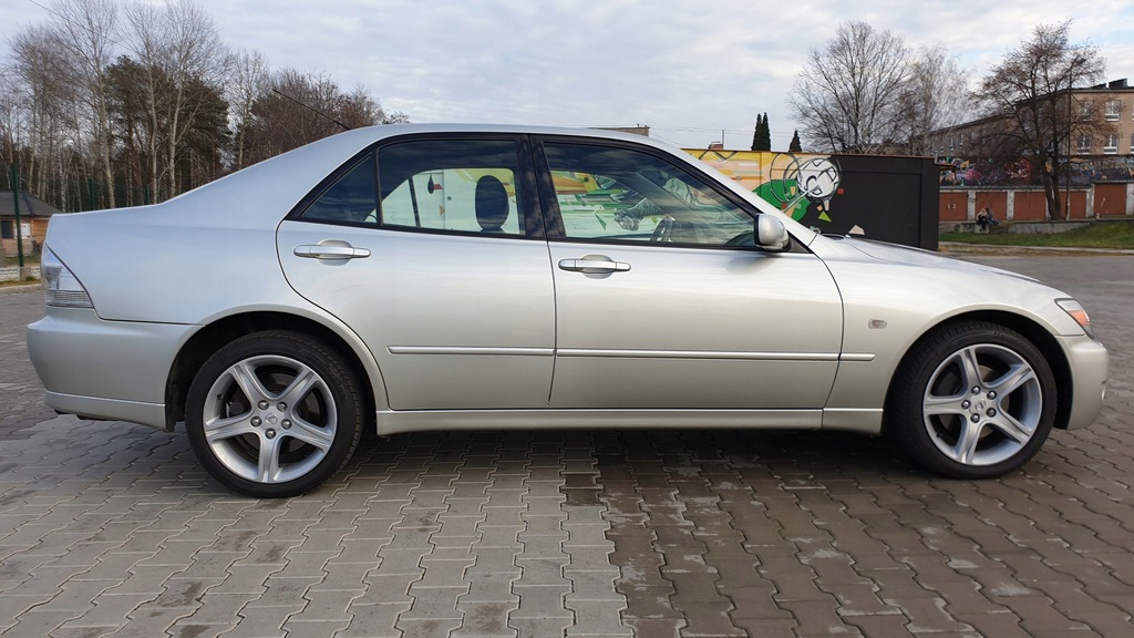 Lexus IS200 155KM Automat Navi Książka Serwisowa