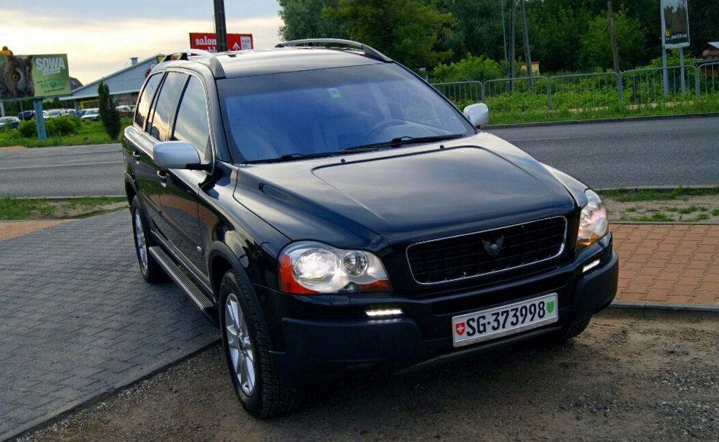 Sprzedam samochód Volvo xc90 rok prod.2004 7930065928