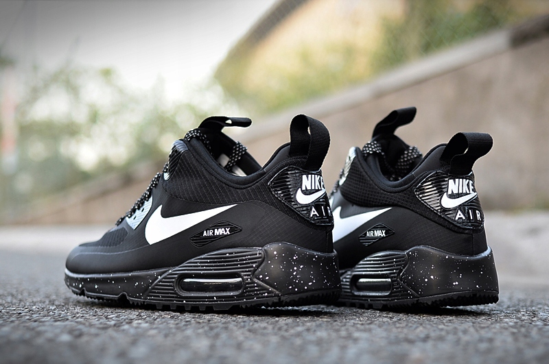 Nike Air Max 90 Sneakerboot Winter Oreo 43 apos