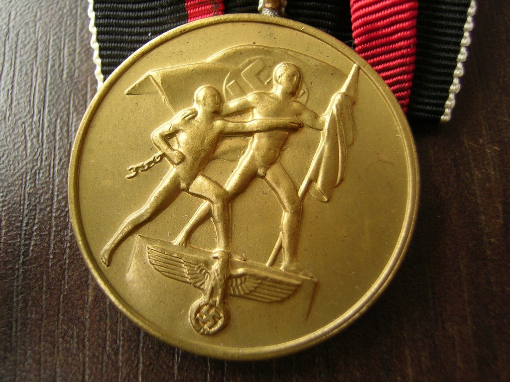 Купить Медаль 1. Октябрь 1938 г. - Прагер Бург.: отзывы, фото, характеристики в интерне-магазине Aredi.ru