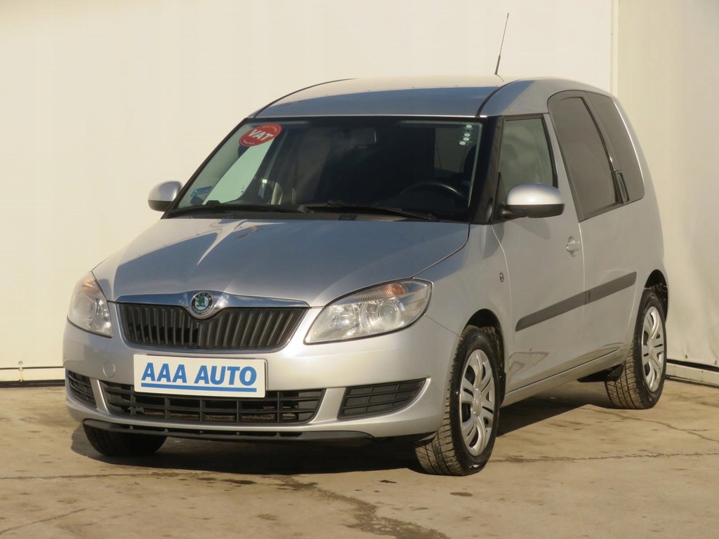 Купить Skoda Roomster 1.6 TDI, польский автосалон, авторизованный сервисный центр: отзывы, фото, характеристики в интерне-магазине Aredi.ru