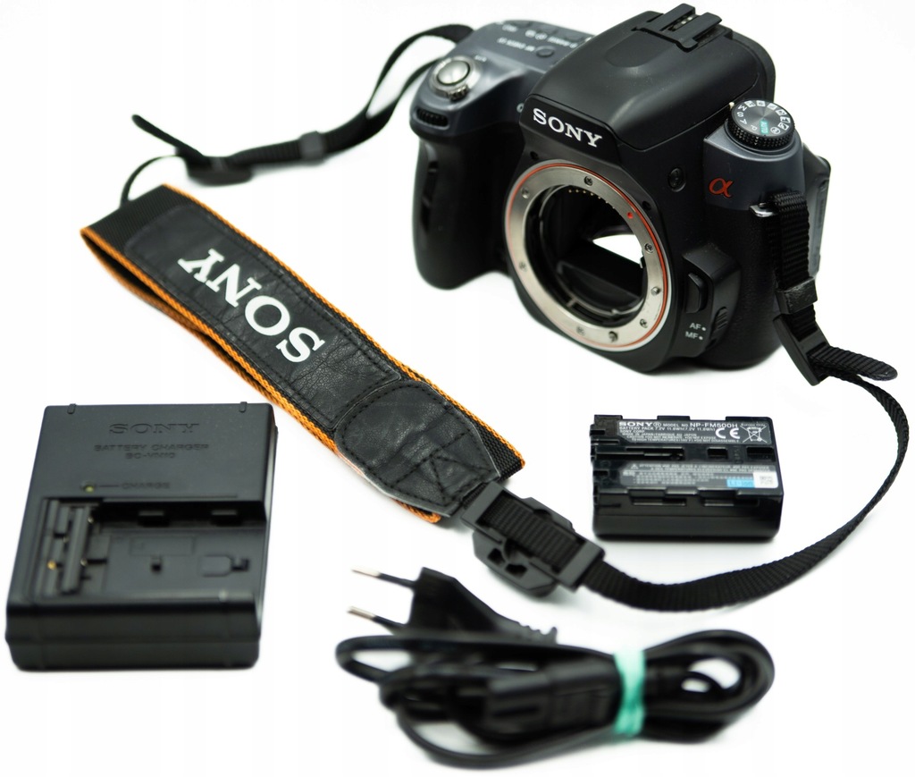 APARAT CYFROWY LUSTRZANKA SONY A550 + ŁADOWARKA / PRZEBIEG 12527