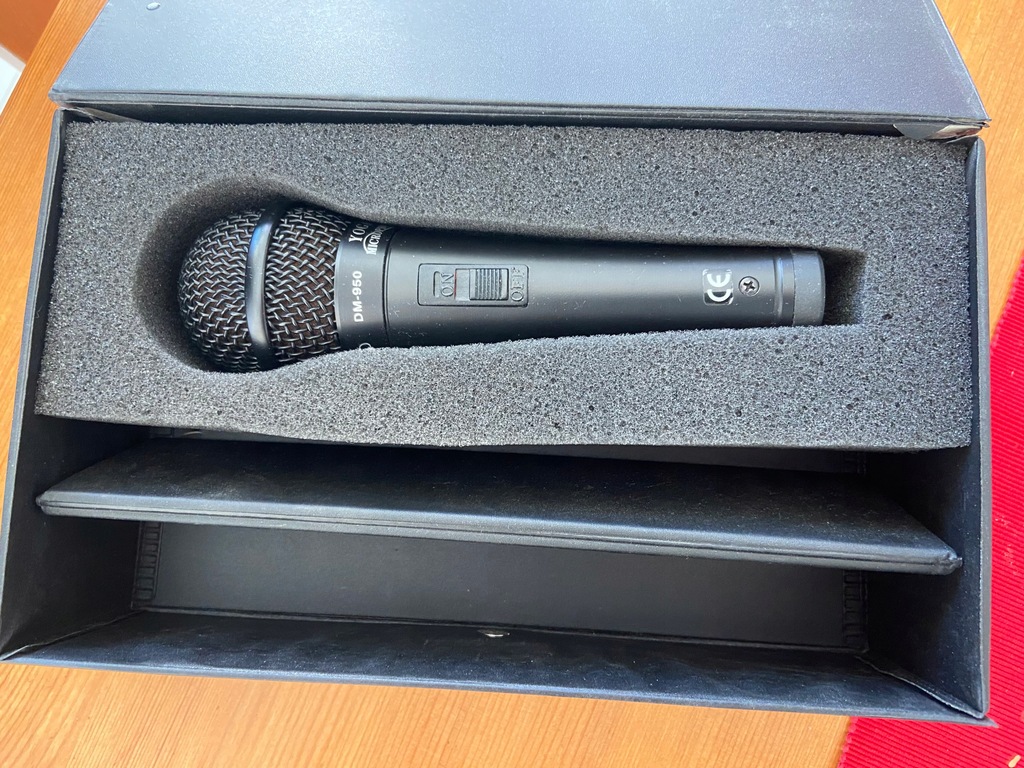 MIKROFON DYNAMICZNY YOGA DM-950