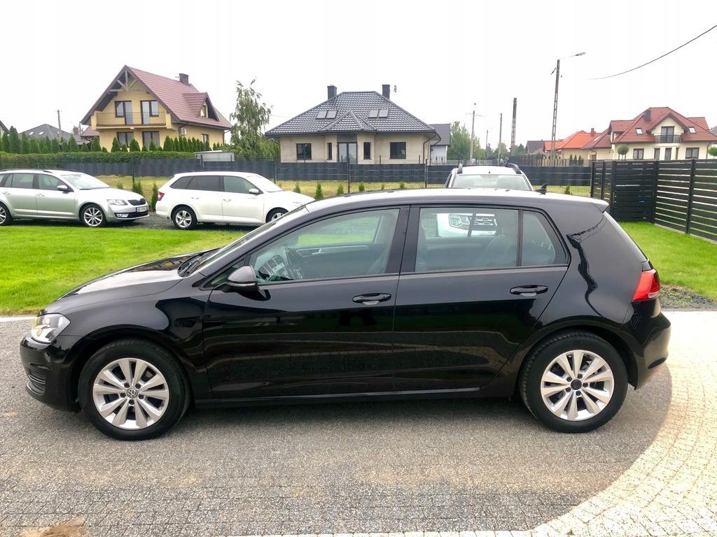 Купить ШОУРУМ PL VW GOLF TDI COMFORTLINE ALU 2PDC NAVI Дилерский центр: отзывы, фото, характеристики в интерне-магазине Aredi.ru