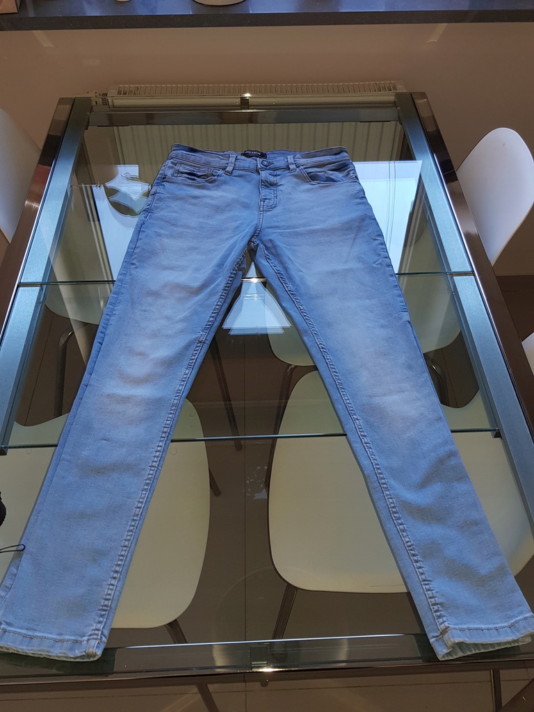 Spodnie męskie Jeansy Pull & Bear rozm 40