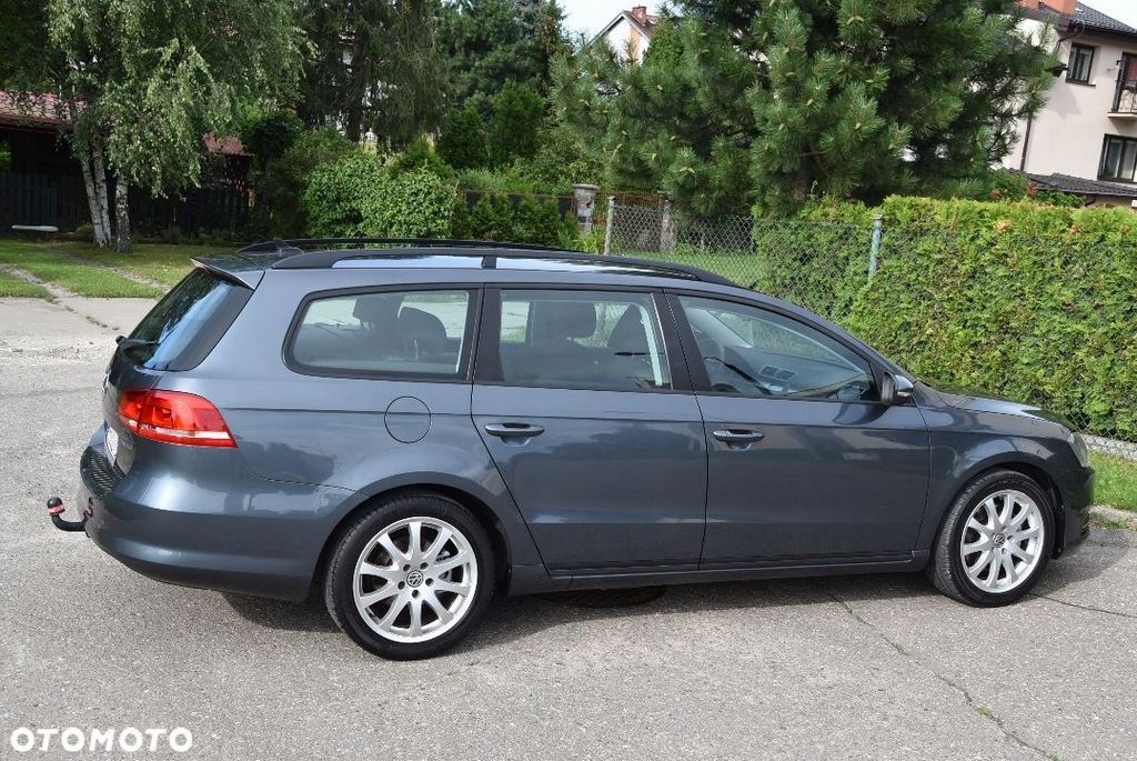 Volkswagen Passat 105KM 9845790535 oficjalne archiwum