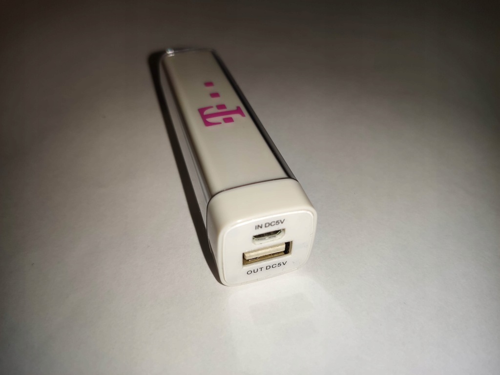 Power Bank Tmobile 2200mah Powerbank Nowy 8810305209 Oficjalne Archiwum Allegro