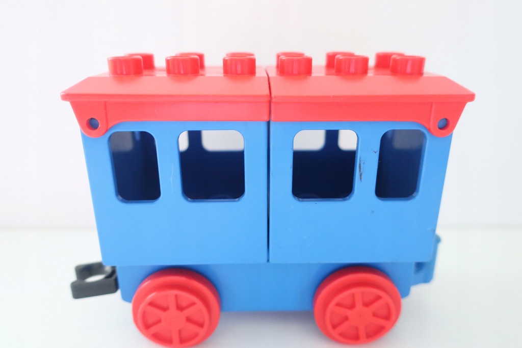 vvv LEGO DUPLO wagon towarowy