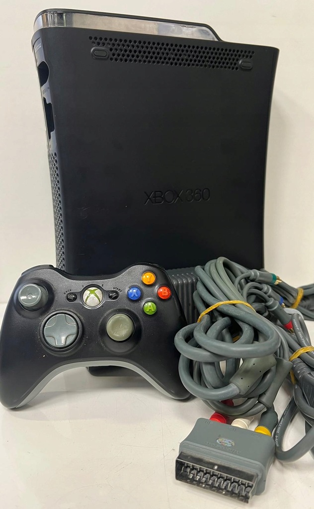 Konsola Microsoft Xbox 360 E 120 GB +pad +gra (55/24)