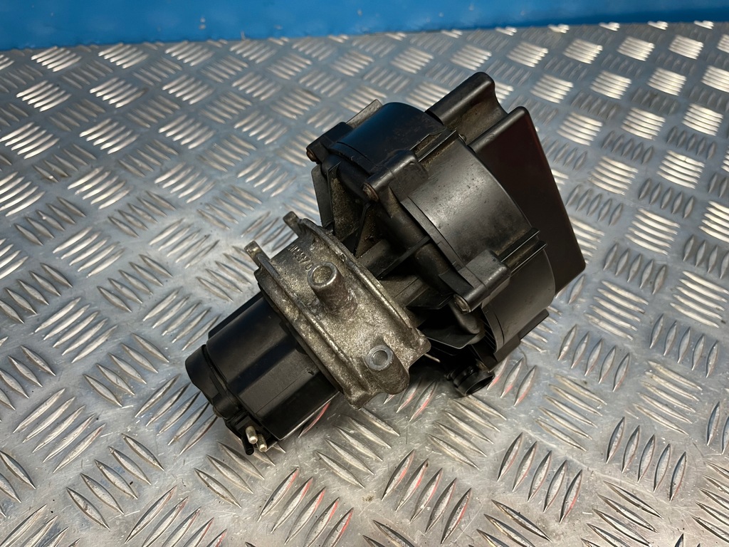 MERCEDES W220 5,0 V8 POMPA POWIETRZA M113