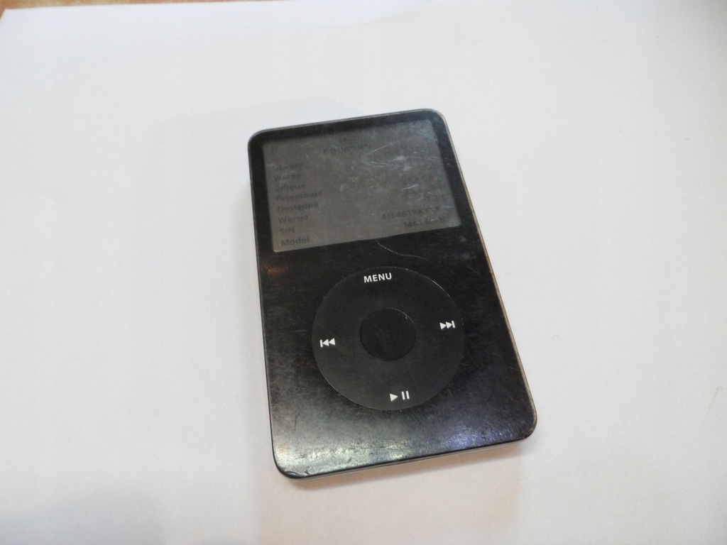A1775 Apple iPod classic 5世代 A1136 30GB Apple iPod Classic 5th Gen with Video - A1136 White 30GB