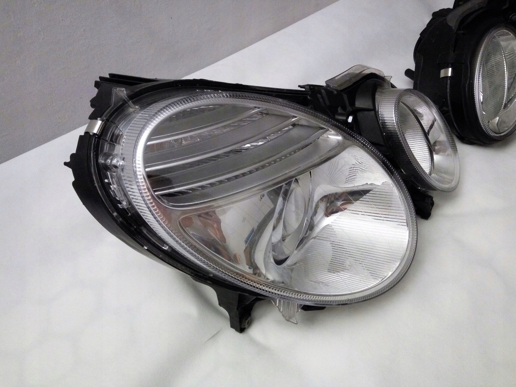 LAMPA LEWA PRAWA PRZÓD MERCEDES E W211 LIFT XENON