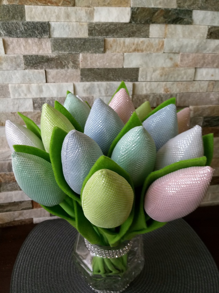 Tulipany szyte BUKIET 15szt pastelowy