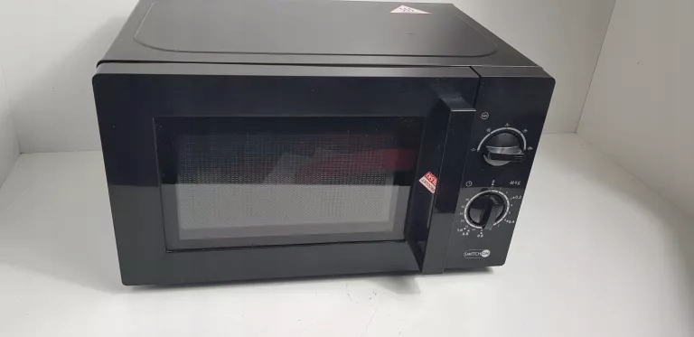 MIKROFALÓWKA SWITCH ON MW-E0201