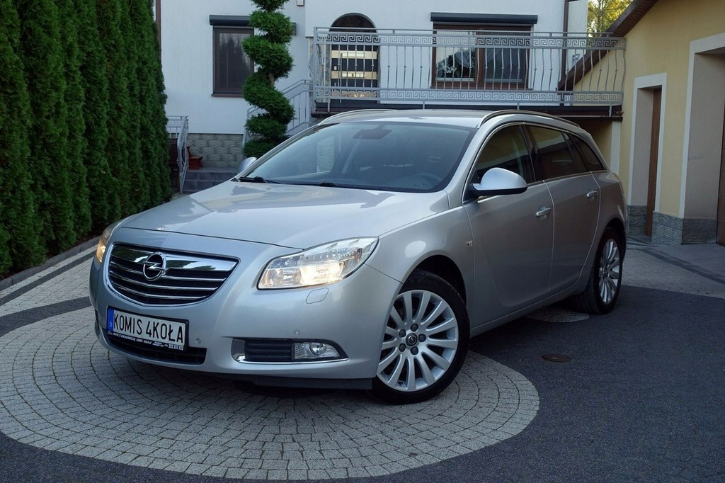 Opel Insignia Navi - 6 Bieg - 130KM - Climatronic