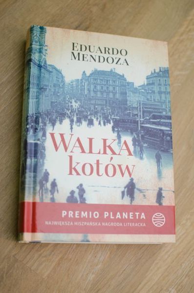 Walka kotów - Eduardo Mendoza NA KOTY