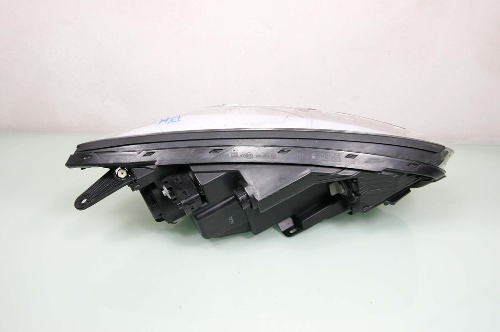 KIA PICANTO II LAMPA LEWA LED EUR ORYG 921011Y3