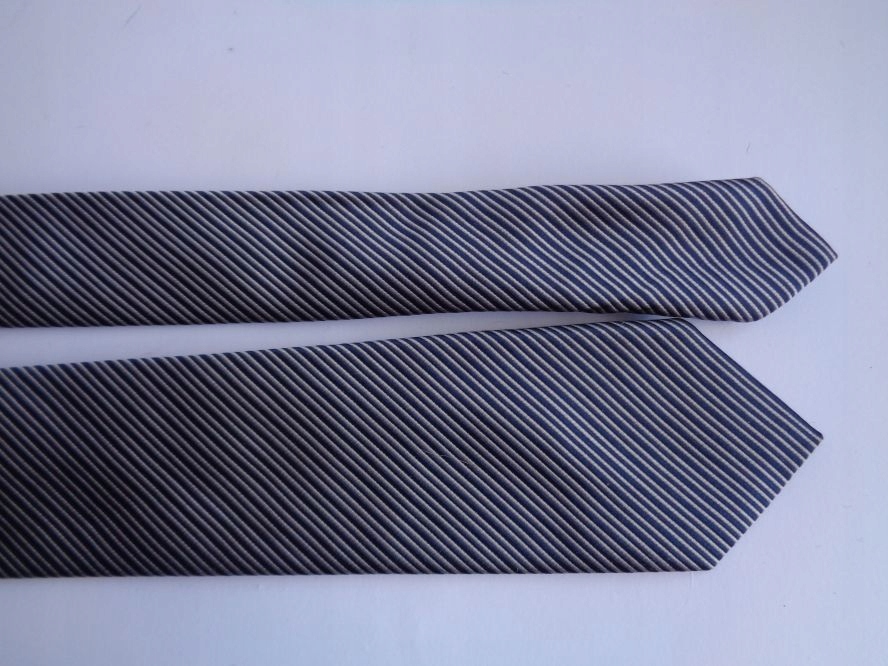 ESPRIT* Piękny krawat jedwabny G