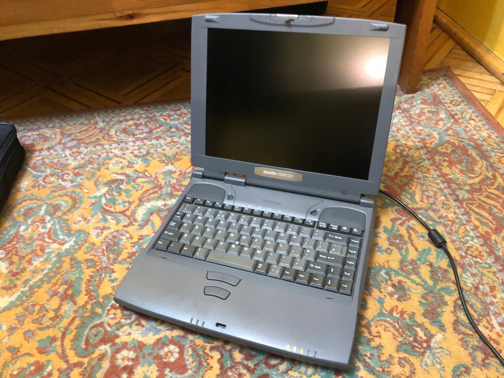 Retro Toshiba Satellite 2520CDS Bardzo Ładny Stan !