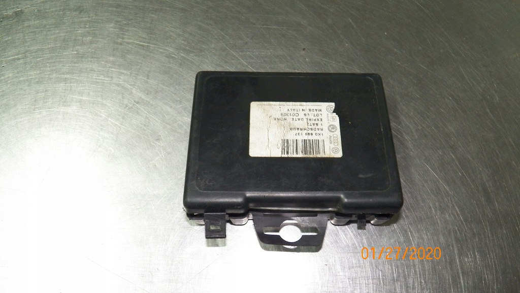ŚRUBY ZABEZPIECZAJĄCE VW AUDI SKODA SEAT 1K0698137