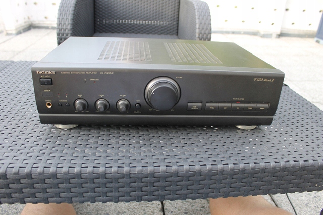 SU-V620M2 Technics Integrated Amplifier Direct 3