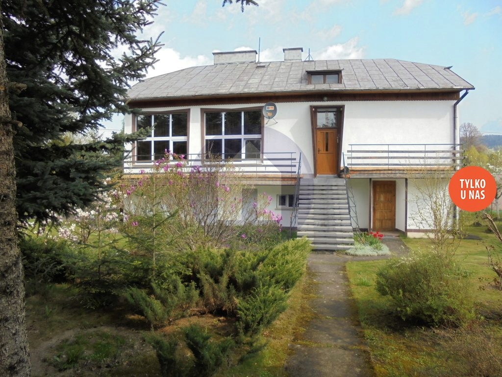 Dom, Trzebieszowice, Lądek-Zdrój (gm.), 220 m²