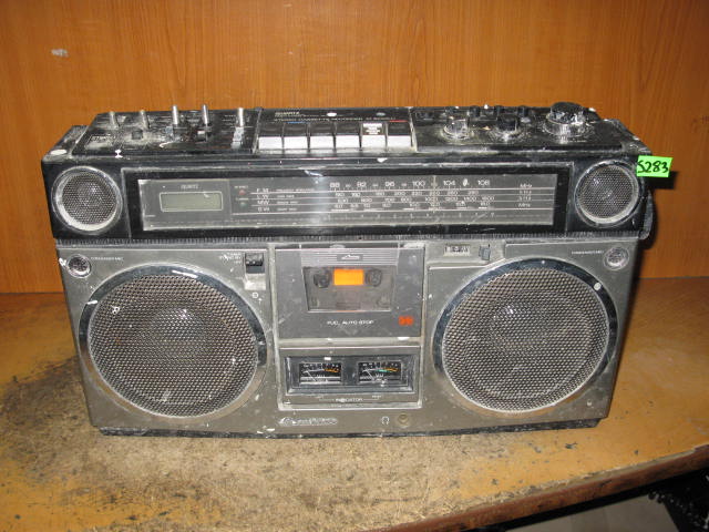 RADIO SANYO M9990 LU - NR S283