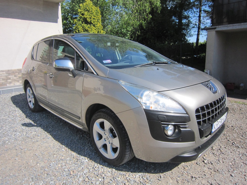 PEUGEOT 3008 1.6 HDi 112 KM Premium Navi Panorama