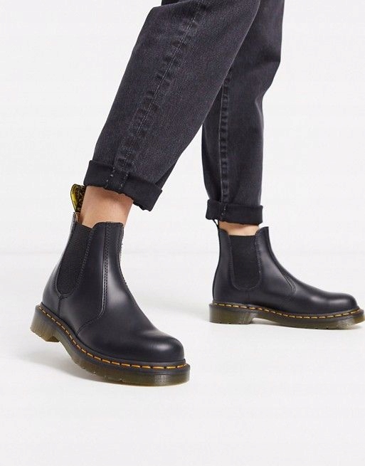 DR MARTENS Vegan 2976 czarne botki chelsea 38