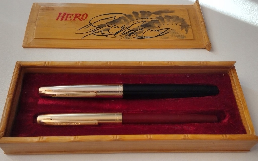 Chiński komplet pióro + długopis Hero + gratis !