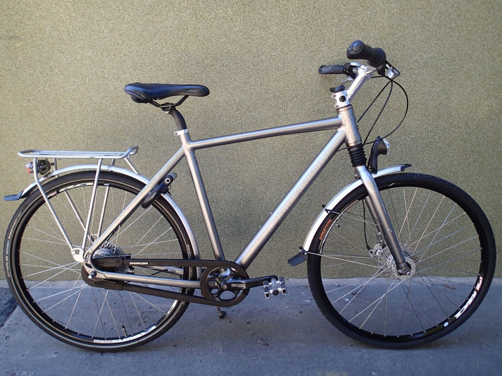 Cannondale street best sale