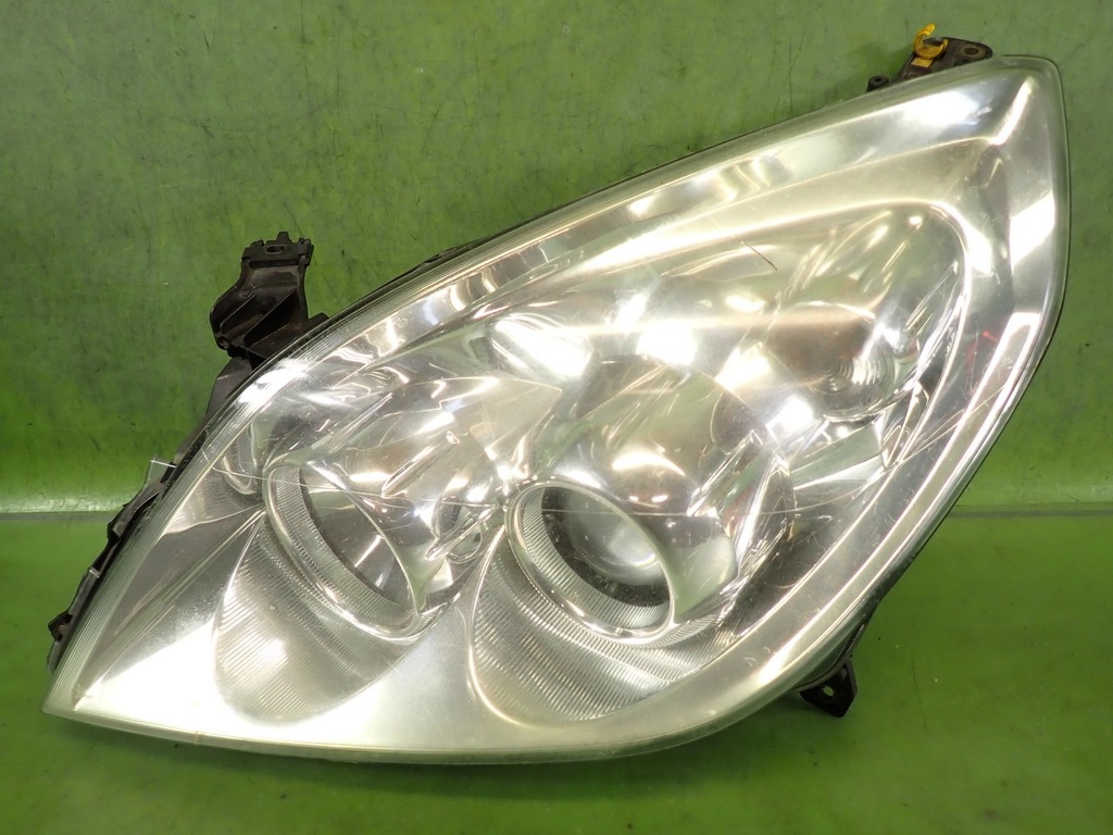 Reflektor lewy lampa przód OPEL VECTRA C LIFT 06r 13170917