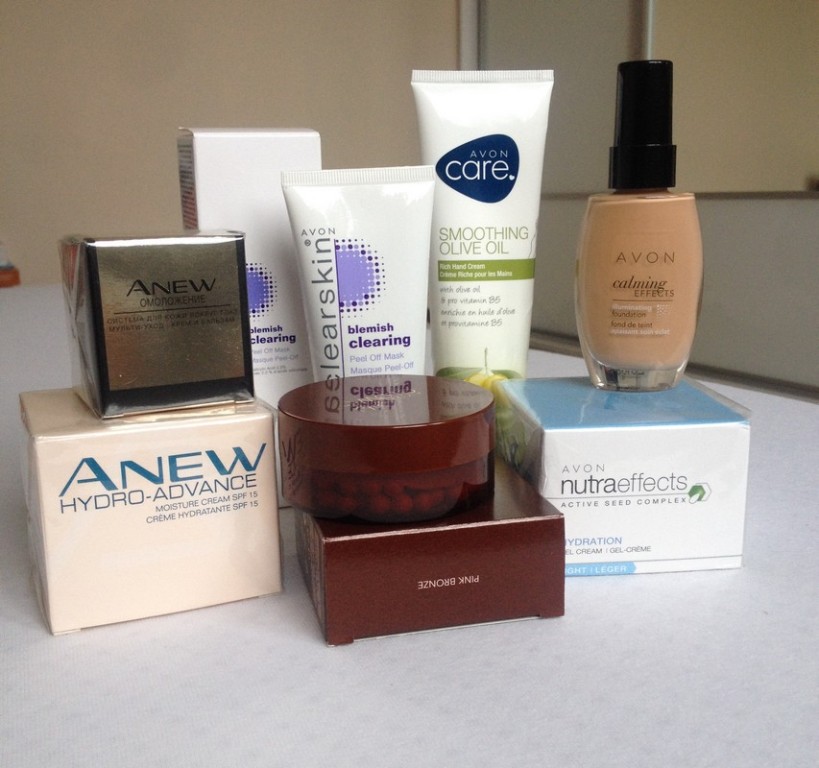 Zestaw nowych kosmetyków Avon Anew  - zestaw 1