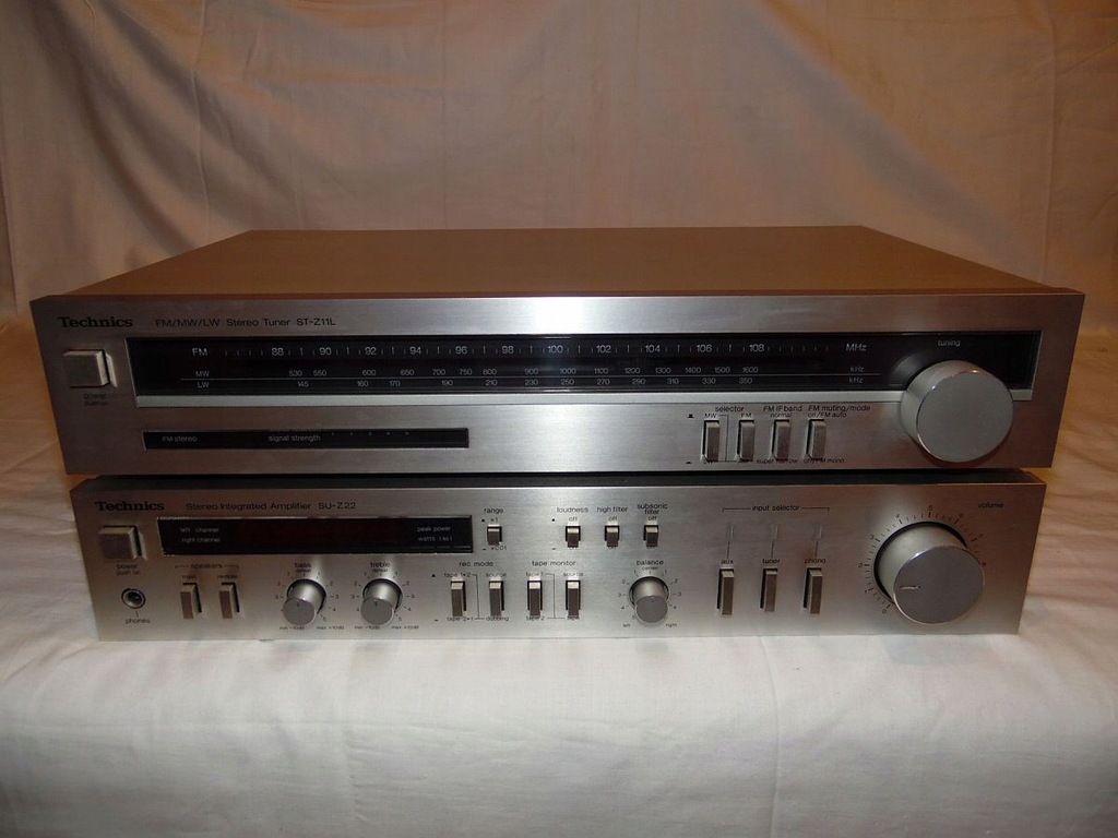 Wzmacniacz Technics SU-Z22 i tuner ST-Z11 FM/MW/LW