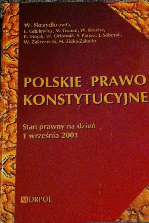 W Skrzydło , Polskie Prawo Konstytucyjne