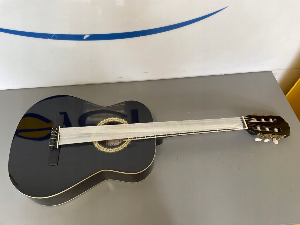 GITARA KLASYCZNA MIGUEL ALMERIA PURE 3/4 USZKODZON