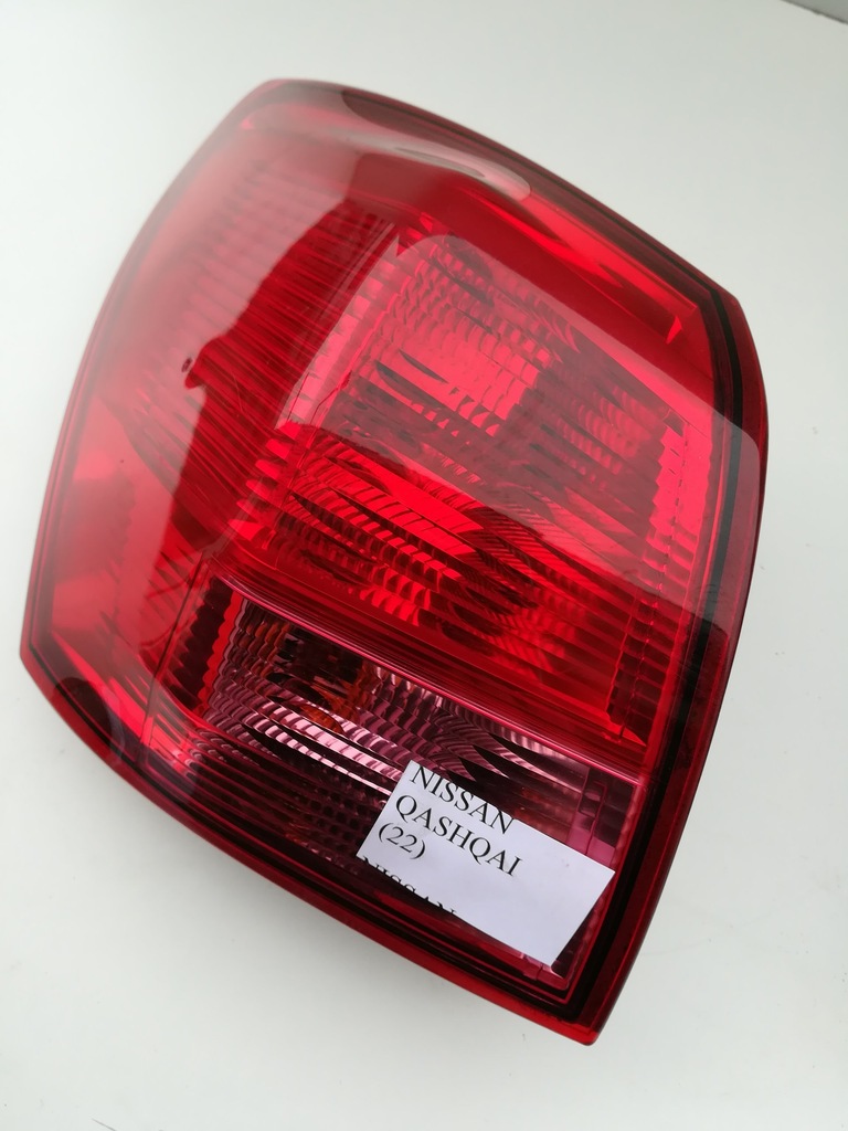 LAMPA TYŁ TYLNA PRAWA LEWA NISSAN QASHQAI EUROPA