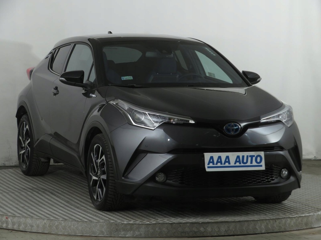 Купить Toyota C-HR 1.8 Hybrid, Салон Польша: отзывы, фото, характеристики в интерне-магазине Aredi.ru