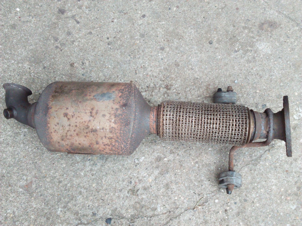 Plecionka katalizatora FORD MONDEO MK4 2.0 TDCI - 7582936390