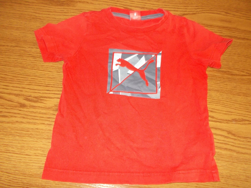 PUMA czerwona bluzeczka r 110cm