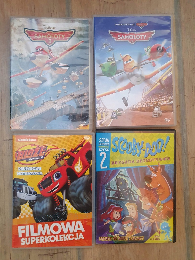 Zestaw filmów DVD Samoloty, Samoloty 2, Blaze i Megamaszyny, Scooby-Doo 2