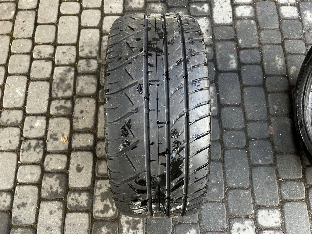 Opona Dunlop SP Sport 600 - 245/40/18