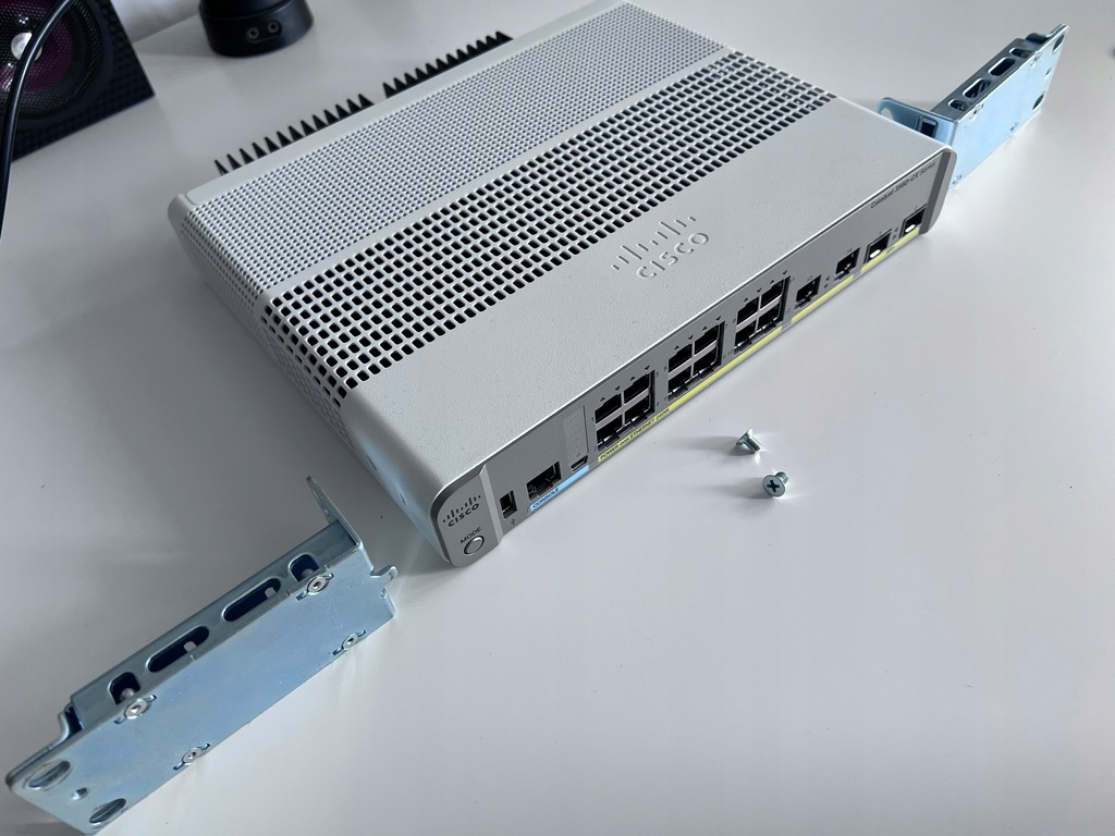 Cisco WS-C3560CX-12PC-S 12-Port Gigabit PoE 240W Switch 2 x SFP